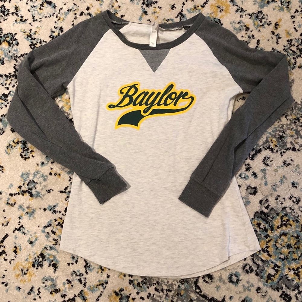 Baylor College L/S Tee Shirt - Size Medium EUC!